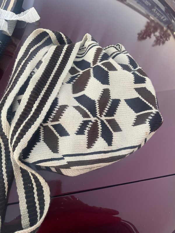 Wayuu Bag (Mochila) for Women - Image 2